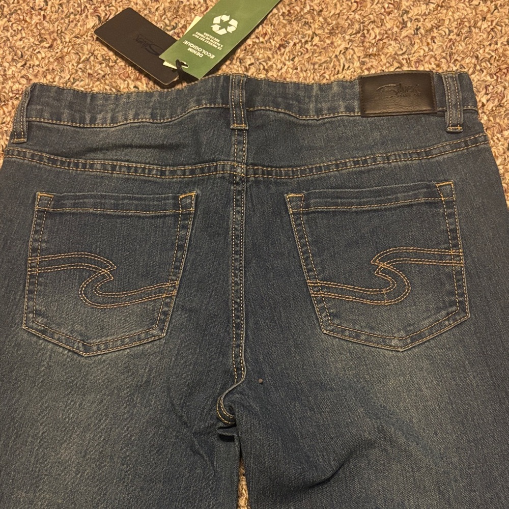 New Silver Jeans Co. Boys youth 16 Medium wash Cairo Adjustable tabs